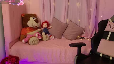 Snapshot of zoe_sullivan_ chatting on August 8, 2026, 10:06 am zoe_sullivan_ online show from August 8, 2026, 10:06 am