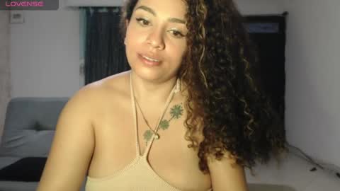 zoe tai online show from May 8, 2026, 10:42 am
