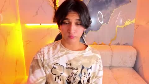 Zoe online show from November 20, 2025, 7:57 pm