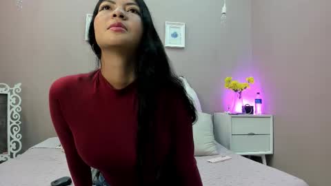 Zoe online show from September 22, 2025, 7:38 pm