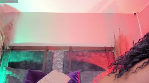 Snapshot of zoee_23 chatting on February 3, 2025, 10:36 am Zoe online show from February 3, 2025, 10:36 am