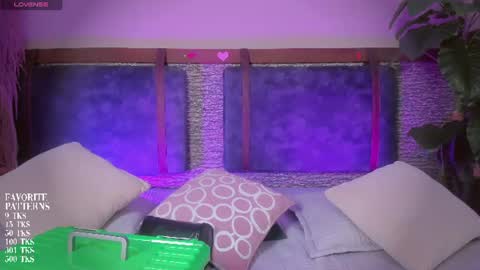 Zoe online show from June 24, 2026, 10:58 am