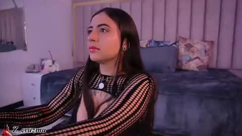 Snapshot of zoee_cruz chatting on July 26, 2026, 11:50 am Camila online show from July 26, 2026, 11:50 am