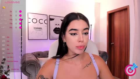 Snapshot of zoee_jackson chatting on February 22, 2025, 6:52 pm zoee jackson online show from February 22, 2025, 6:52 pm