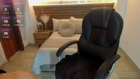 Snapshot of zoee_jackson chatting on June 24, 2026, 6:51 pm zoee jackson online show from June 24, 2026, 6:51 pm