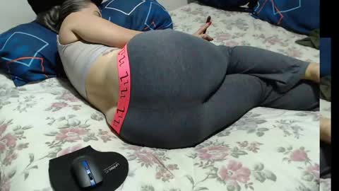 zoeecruz online show from February 24, 2025, 10:58 pm