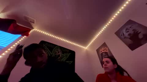 LovelyLatin25 online show from January 23, 2025, 10:44 pm