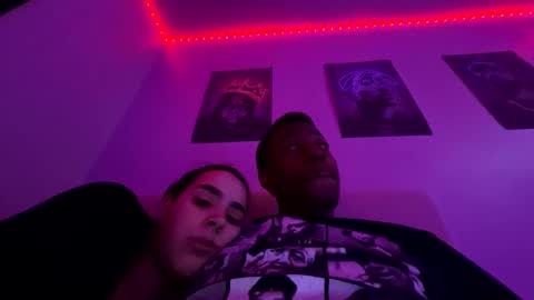 LovelyLatin25 online show from January 27, 2025, 11:54 pm