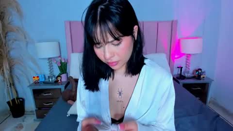 Snapshot of zoemiller32 chatting on March 6, 2025, 3:13 am CuteZoe online show from March 6, 2025, 3:13 am