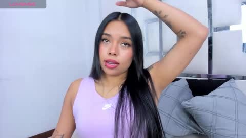 ZoeSwam online show from February 26, 2026, 1:43 pm