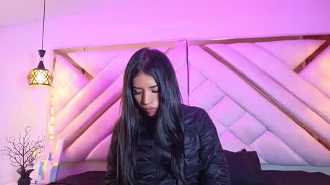 Zoe online show from March 13, 2026, 1:07 pm