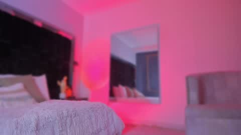 Snapshot of zoevidal_ chatting on September 18, 2025, 11:56 am zoevidal_ online show from September 18, 2025, 11:56 am