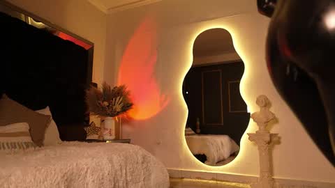 Snapshot of zoevidal_ chatting on October 11, 2025, 11:53 am zoevidal_ online show from October 11, 2025, 11:53 am