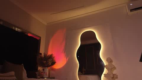 Snapshot of zoevidal_ chatting on October 23, 2025, 11:53 am zoevidal_ online show from October 23, 2025, 11:53 am