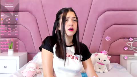 zoewillian online show from January 7, 2025, 9:35 pm