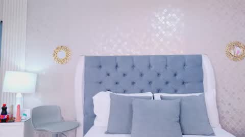 ZoeWilliis online show from June 9, 2026, 12:28 pm