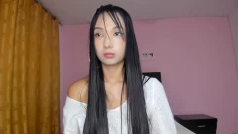 Snapshot of zoey_babyqueen19 chatting on April 1, 2026, 4:35 am Zoey online show from April 1, 2026, 4:35 am