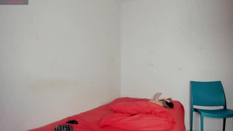Zoe online show from June 3, 2026, 11:10 pm