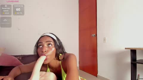 Zoe online show from June 8, 2026, 5:13 pm