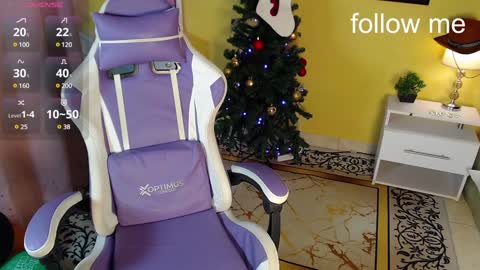 Snapshot of zoey_fox_ chatting on December 19, 2024, 3:18 am zoey fox  online show from December 19, 2024, 3:18 am