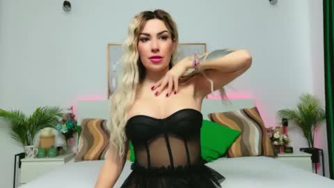 Zoey online show from March 17, 2026, 9:56 am