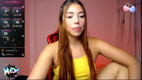 Snapshot of zoezambrano_22 chatting on January 23, 2025, 11:47 pm zoe online show from January 23, 2025, 11:47 pm