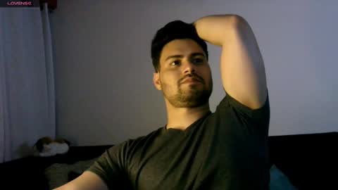 Snapshot of zohan_haidar chatting on March 5, 2025, 6:23 am ZohanMohamed online show from March 5, 2025, 6:23 am