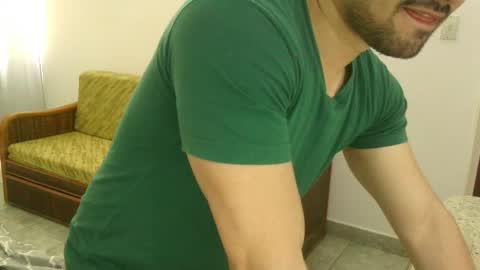 Snapshot of zohan_haidar chatting on October 18, 2025, 2:07 pm ZohanMohamed online show from October 18, 2025, 2:07 pm