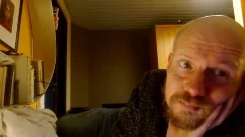 zolexthomas online show from February 19, 2026, 6:37 pm