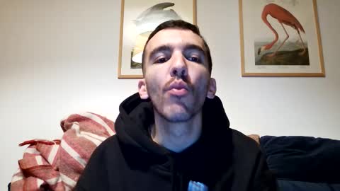 zom online show from November 21, 2025, 8:29 pm