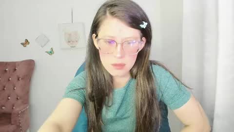 Alicie online show from June 3, 2026, 4:48 am