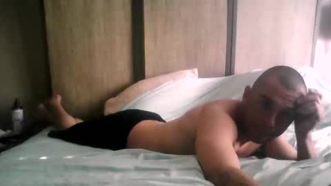 Snapshot of zooroxxx101 chatting on October 21, 2025, 3:35 pm zooroxxx101 online show from October 21, 2025, 3:35 pm