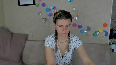 Snapshot of zorianaa_ chatting on June 21, 2026, 8:22 pm Zoriana online show from June 21, 2026, 8:22 pm