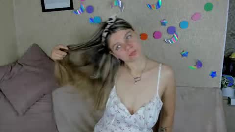 Zoriana online show from July 5, 2026, 9:00 pm