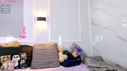 Violeta online show from June 11, 2026, 12:25 pm