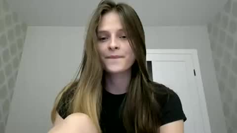 zoryaanneta2018 online show from March 31, 2026, 2:24 am