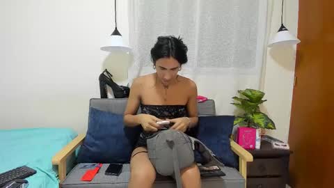 Snapshot of zou_quira chatting on September 19, 2025, 1:18 am zou_quira online show from September 19, 2025, 1:18 am