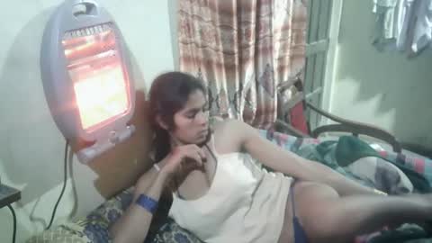 zoyakhan803 online show from March 3, 2025, 10:20 pm