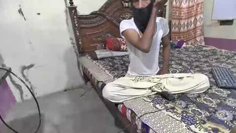 zoyakhan803 online show from May 31, 2026, 8:54 pm