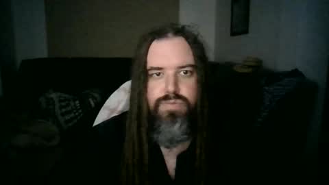 zozzzie online show from March 11, 2026, 10:43 am