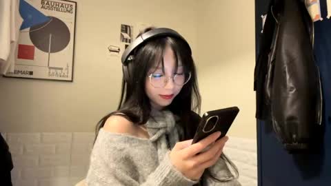 Mei online show from April 21, 2026, 9:59 am