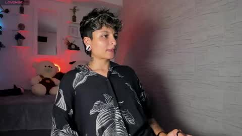 Snapshot of zuryramirez_ chatting on October 3, 2025, 8:39 pm Zury Ramirez online show from October 3, 2025, 8:39 pm