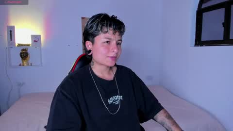 Snapshot of zuryramirez_ chatting on June 8, 2026, 8:53 pm Zury Ramirez online show from June 8, 2026, 8:53 pm