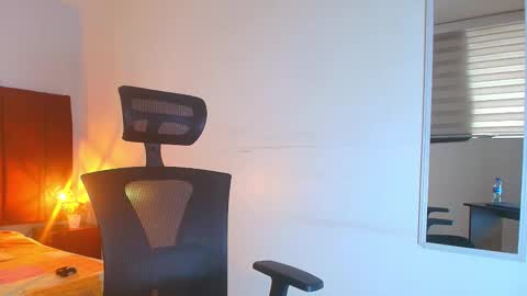 Zuzana21 online show from September 29, 2025, 12:43 pm