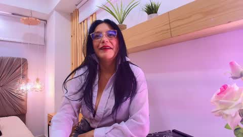 Zuzana21 online show from May 16, 2026, 12:59 pm