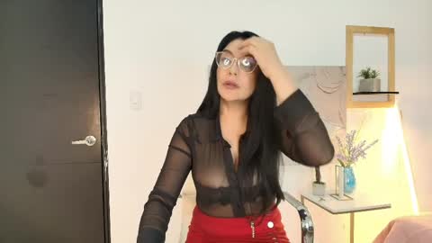 Zuzana21 online show from May 26, 2026, 1:29 pm