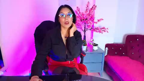 Zuzana21 online show from June 18, 2026, 12:53 pm