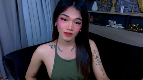 Snapshot of zyphyr_elf chatting on June 1, 2026, 11:28 pm ZY online show from June 1, 2026, 11:28 pm