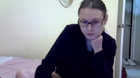 Snapshot of zyuhre chatting on December 7, 2024, 1:25 am Zyuhre online show from December 7, 2024, 1:25 am