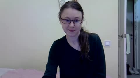 Snapshot of zyuhre chatting on February 9, 2025, 10:11 pm Zyuhre online show from February 9, 2025, 10:11 pm